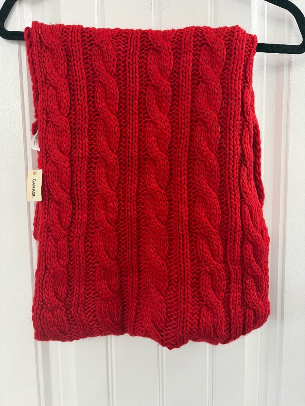 Red infinity scarf